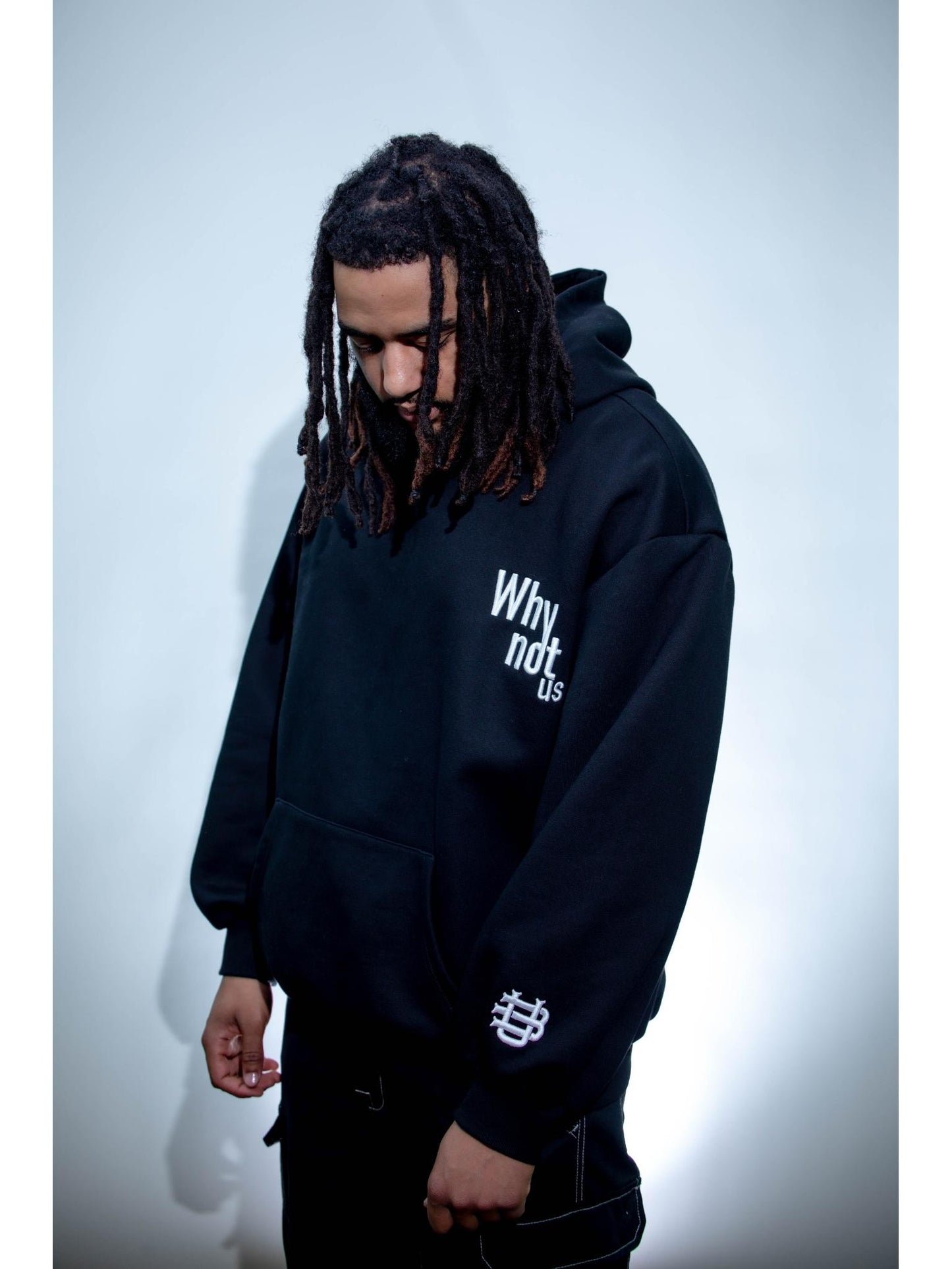 BLACK OVERSIZED HOODIE